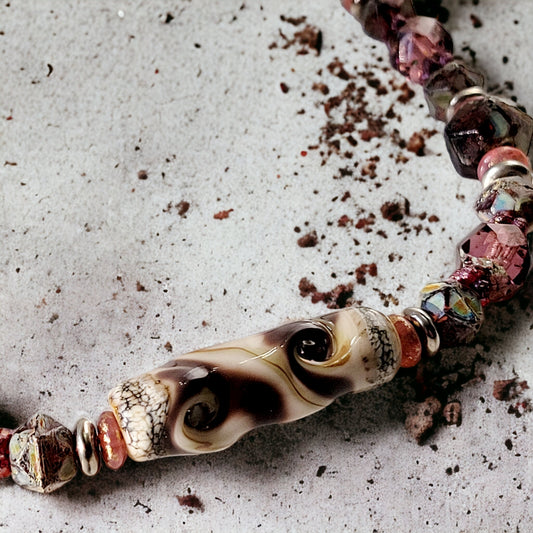 raw focal necklace