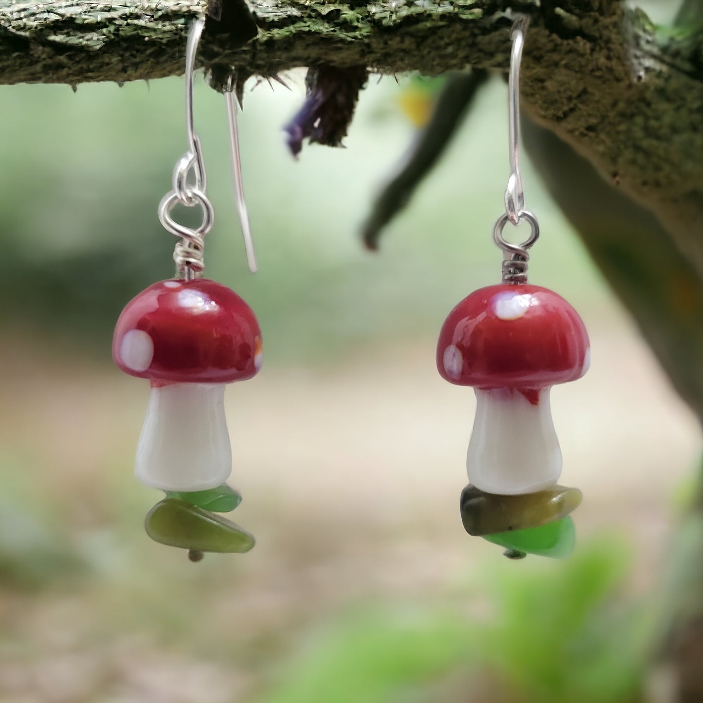 Toadstool earring red